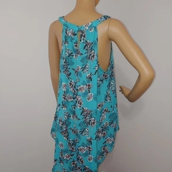 Torrid floral top - Picture 4 of 7